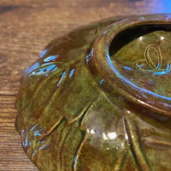 Vintage Majolica green and brown leaf pinecone dish - Picture 4 of 6